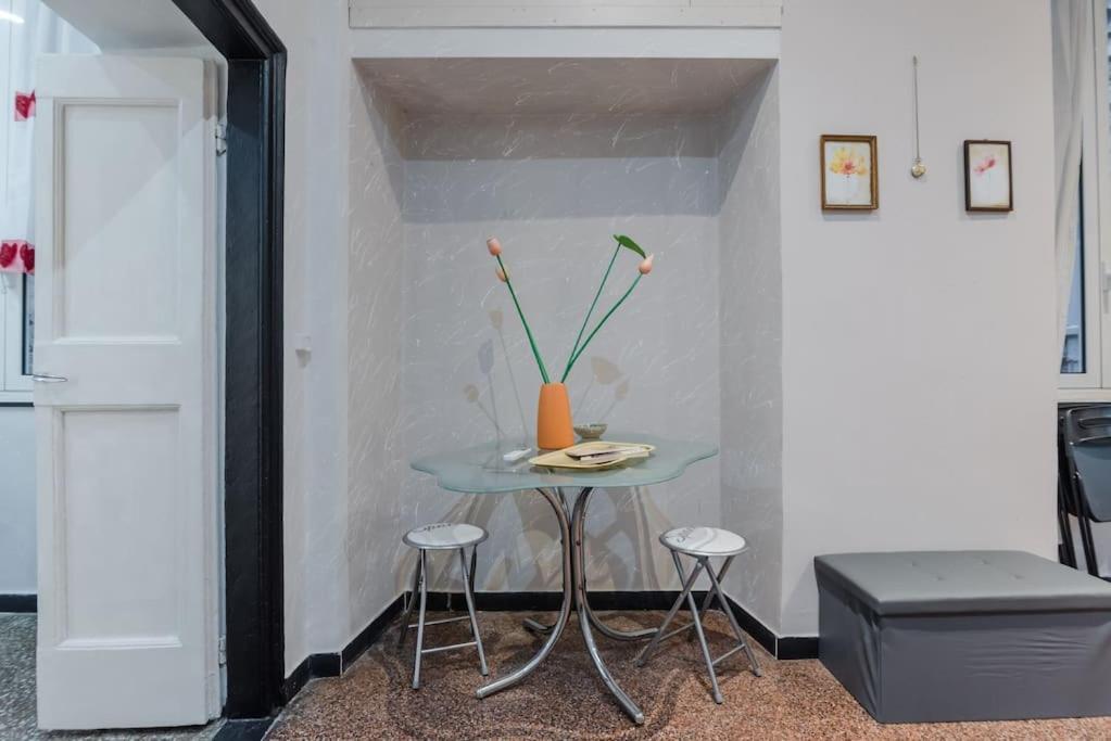 Appartamento Croce Bianca Prua - Affitti Brevi Italia เจนัว ภายนอก รูปภาพ